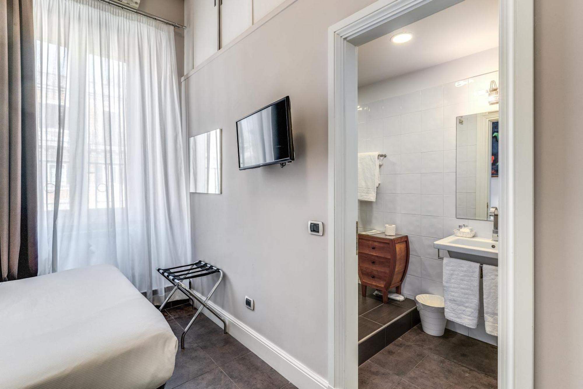 Guest House Cavour 278 로마 외부 사진