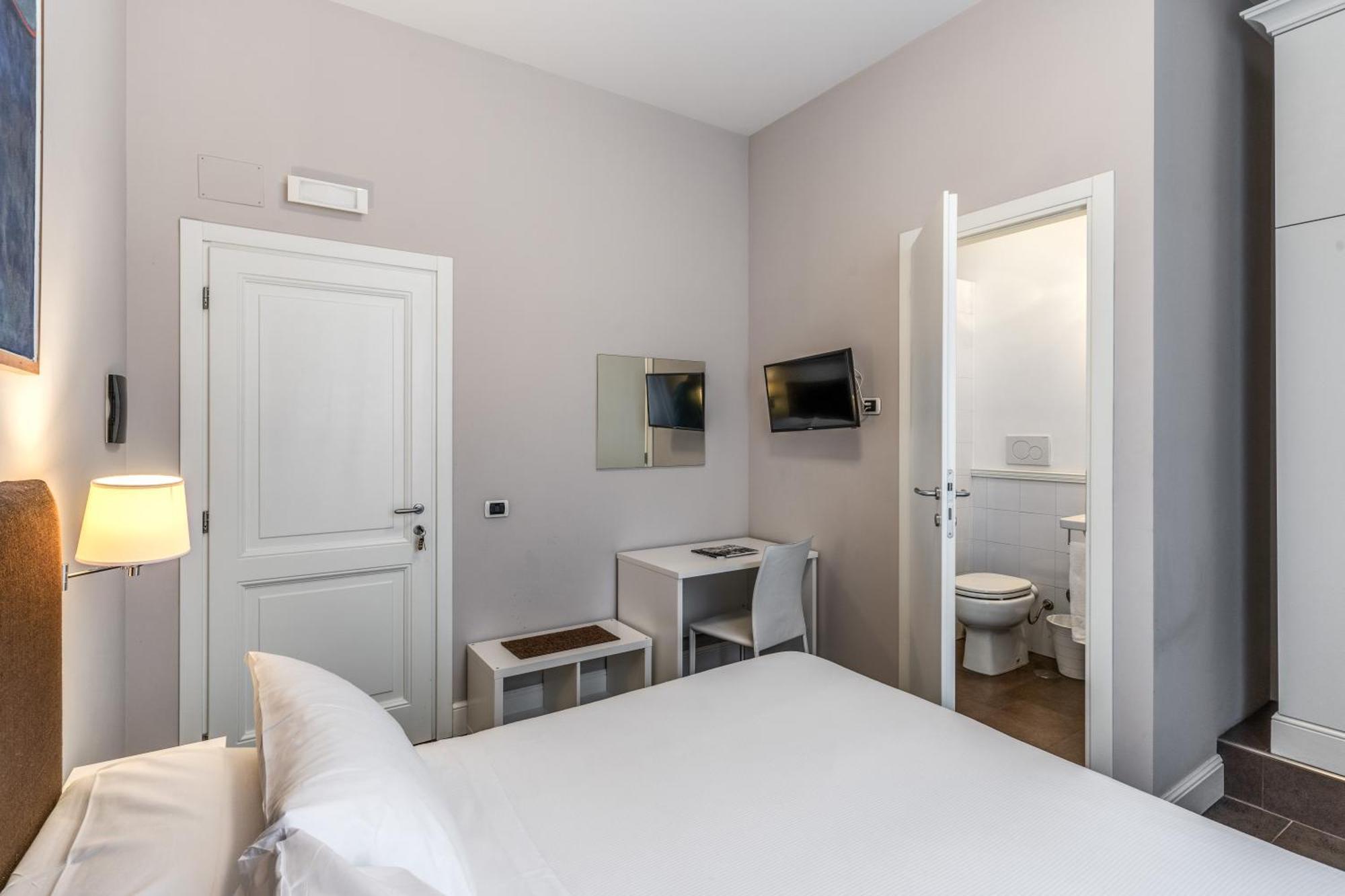 Guest House Cavour 278 로마 외부 사진