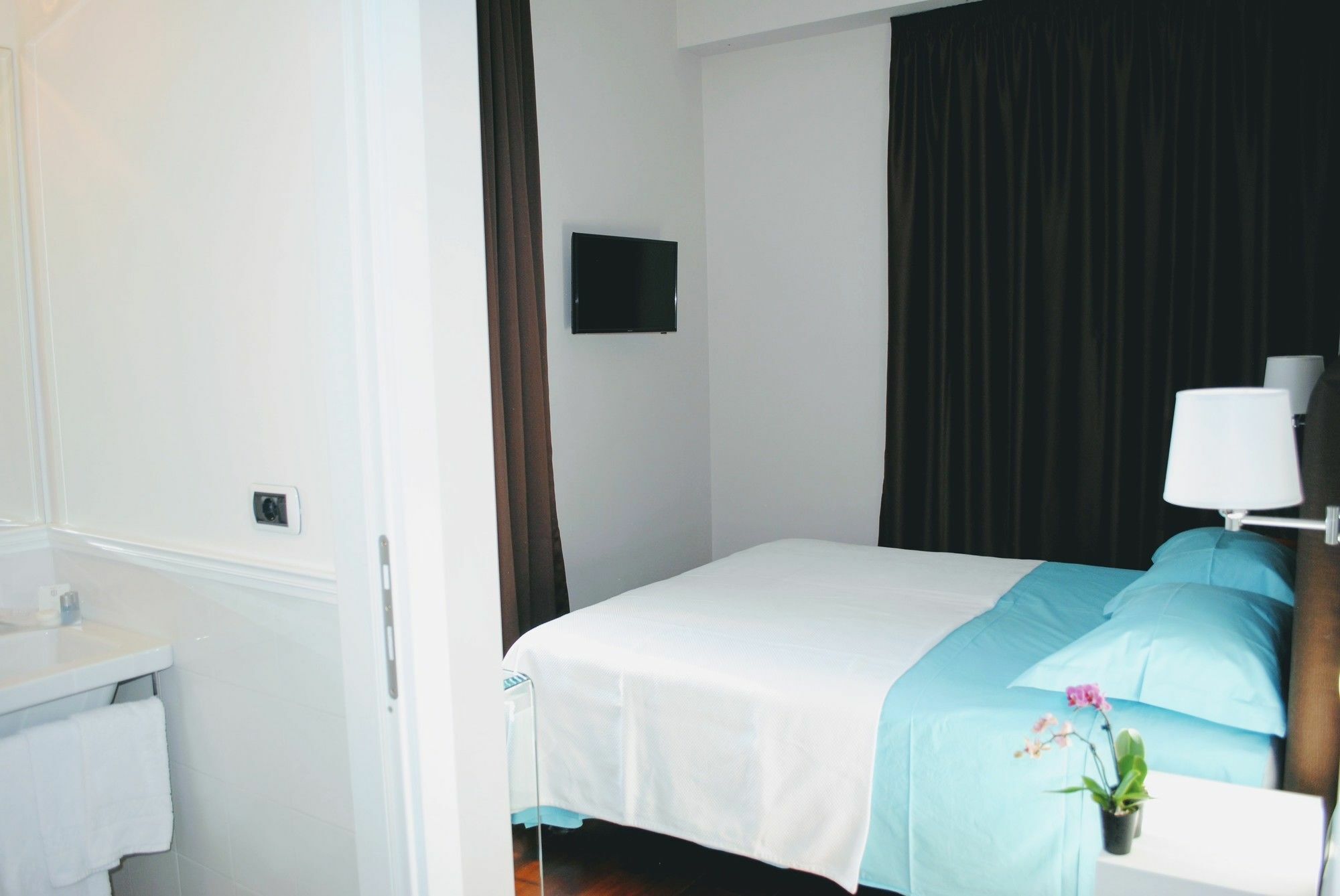 Guest House Cavour 278 로마 외부 사진